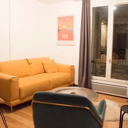 Beautiful Near Republique Apartment *